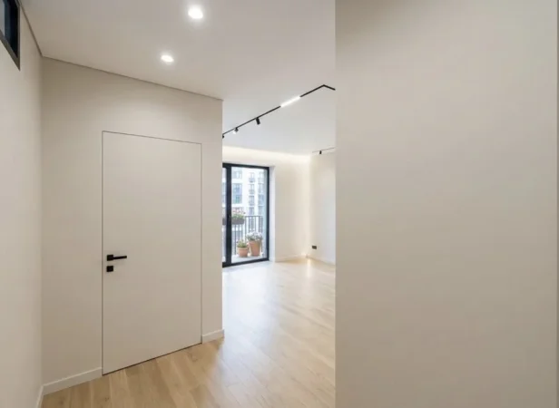 Tirane, jepet me qera zyre Kati 5, 83 m² 1.500 € (Prane Hotel Radisson)