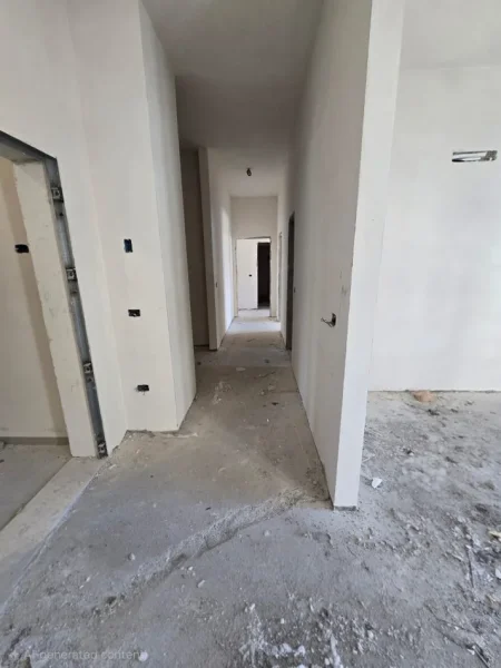 Tirane, shitet apartament 2+1 Kati 3, 107 m² 263.600 € (Bulevardi i Ri)