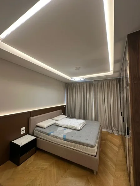 Tirane, shitet apartament 2+1 , 133 m² 800.000 € (Lake view)