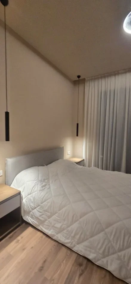 Tirane, jepet me qera apartament 2+1 , 126 m² 1.200 € (Kompleksi Delijorgji)