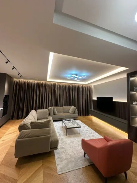 Tirane, shitet apartament 2+1+Ballkon Kati 5, 132 m² 800.000 € (LAKE VIEW REZIDENCE)