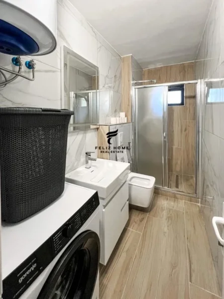 Tirane, jepet me qera apartament 2+1 Kati 3, 85 m² 750 € (STADIUMI DINAMO)