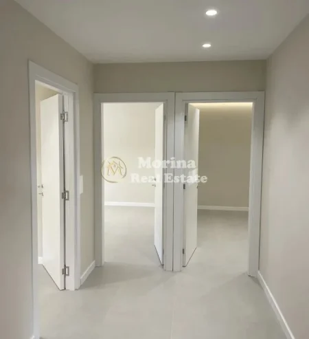 Tirane, shitet apartament 2+1 Kati 1, 74 m² 165.000 € (Oxhaku)