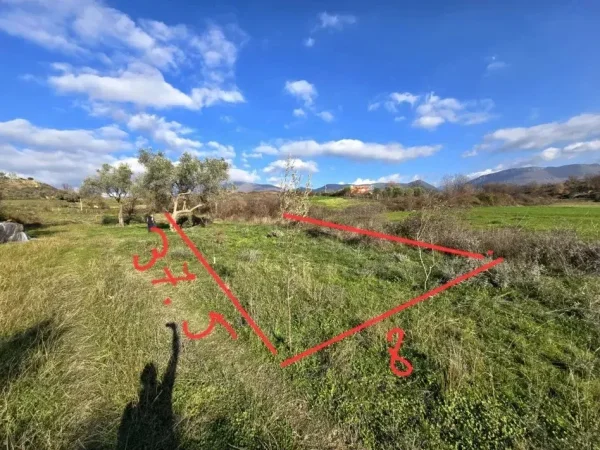 Tirane, shitet toke , 300 m² 30.000 € (Mullet)