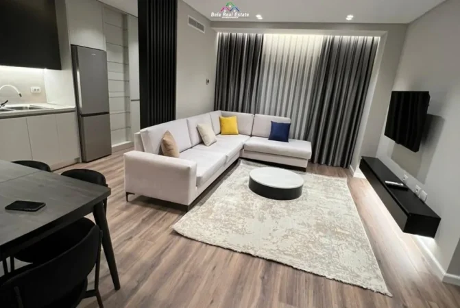 Tirane, jepet me qera apartament 2+1 Kati 7, 84 m² 700 € (Rruga Andrea Kushi)