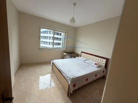 Durres, jepet me qera apartament 2+1 Kati 4, 85 m² 500 € 