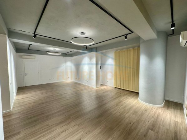 Durres, jap me qera ambjent biznesi Kati 2, 120 m² 1.200 € 