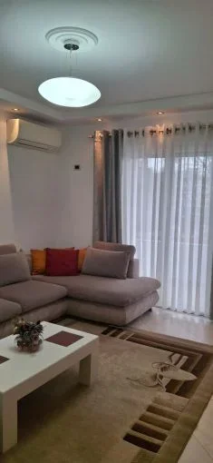 Tirane, jepet me qera apartament 2+1+Aneks+Ballkon Kati 3, 100 m² 650 € (qyteti studenti , sauk)
