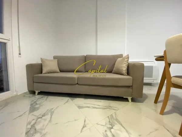 Tirane, jepet me qera apartament 1+1 Kati 5, 60 m² 500 € (DON BOSKO)