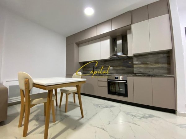 Tirane, jepet me qera apartament 1+1 Kati 5, 60 m² 500 € (DON BOSKO)