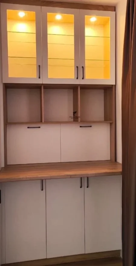 Tirane, jepet me qera apartament 1+1 Kati 5, 85 m² 1.000 € (RRUGA E KAVAJES)