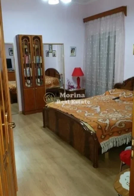 Tirane, shitet shtepi 2 Katshe , 153 m² 200.000 € (Qytet Studenti)
