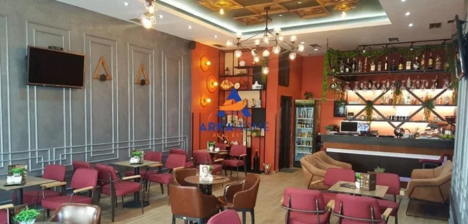 Tirane, shitet ambjent biznesi Kati 0, 61 m² 130.000 € 