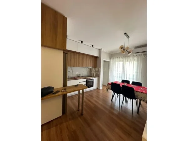 Tirane, jepet me qera apartament 2+1 Kati 1, 78 m² 600 € (Rruga e Dibres)