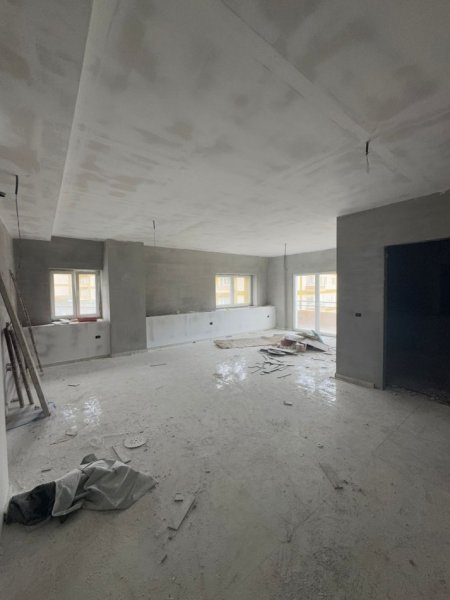 Tirane, shitet apartament 2+1 Kati 4, 133 m² 200.000 € (FARKE)