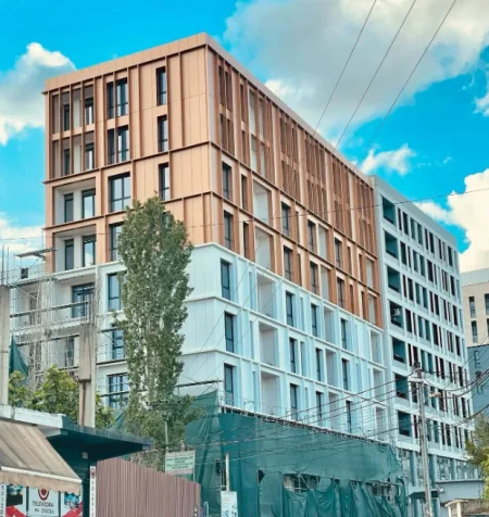 Tirane, shitet apartament 3+1+Ballkon Kati 3, 141 m² 282.000 € (Jordan Misja)