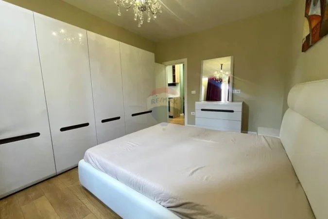 Tirane, jepet me qera apartament 2+1 Kati 3, 73 m² 650 € (Shkolla e Baletit)