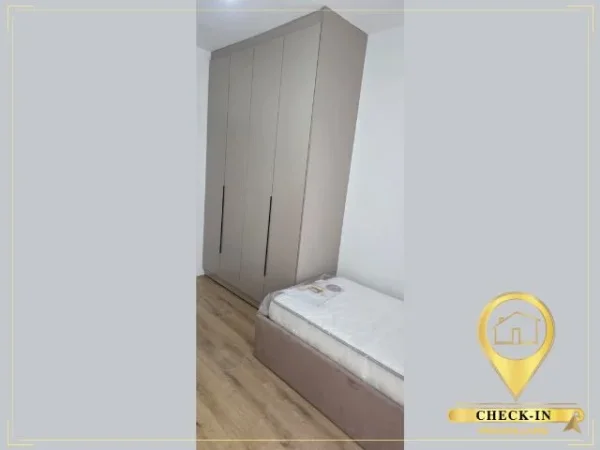 Tirane, jepet me qera apartament 2+1 Kati 2, 73 m² 500 € (Univers City)