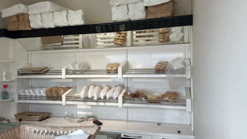 Shitet ambjenti i biznesit – Furrë buke “Lura”, 40 m2