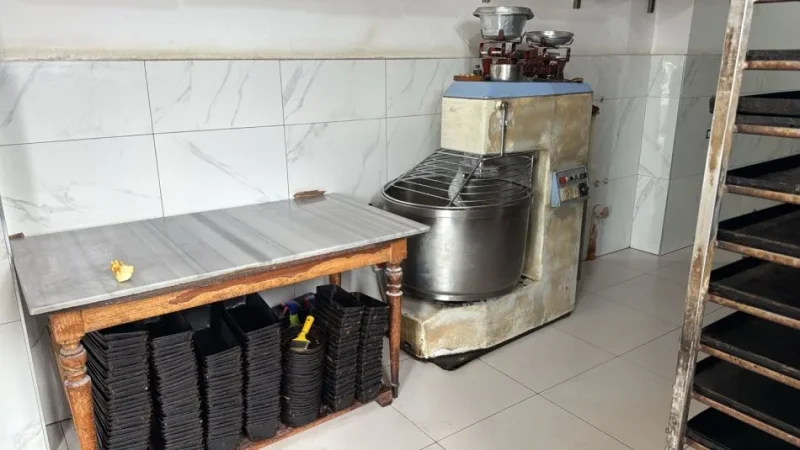 Shitet ambjenti i biznesit – Furrë buke “Lura”, 40 m2