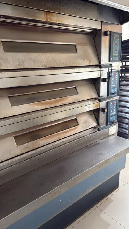 Shitet ambjenti i biznesit – Furrë buke “Lura”, 40 m2