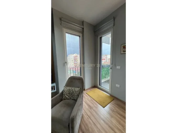 Tirane, shitet apartament 2+1+Post Parkimi  Kati 4, 110 m² 260.000 € (farmacia 10)