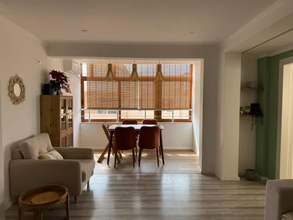 Tirane, shitet apartament 2+1+Ballkon Kati 7, 105 m² 150.000 € (Durres)