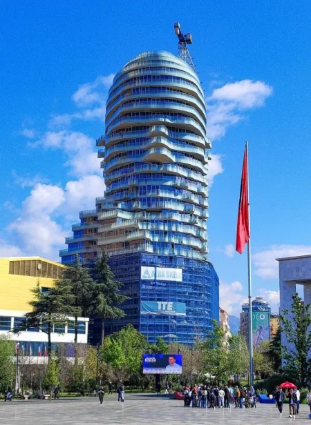 Tirane, shitet apartament 1+1 Kati 8, 119 m² 559.300 € (SHESHI SKENDERBEJ)