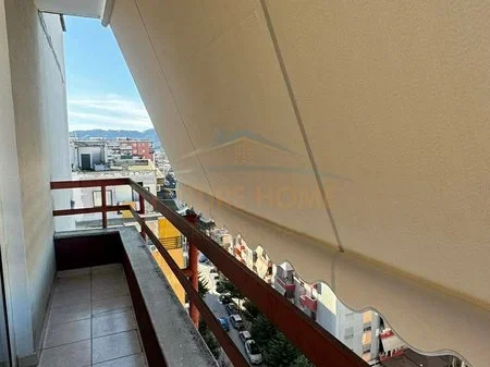 Qera, Apartament 2+1, Misto Mame, 400 €, UNA64441