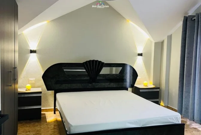 Tirane, jepet me qera apartament 2+1 Kati 4, 80 m² 600 € (Ish parku)