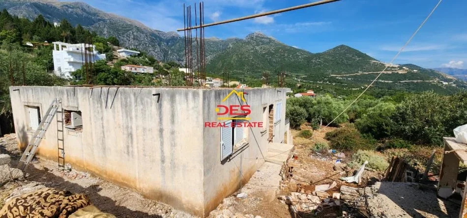 Himare, shitet shtepi Kati 0, 204 m² 125.000 € (Ilias)