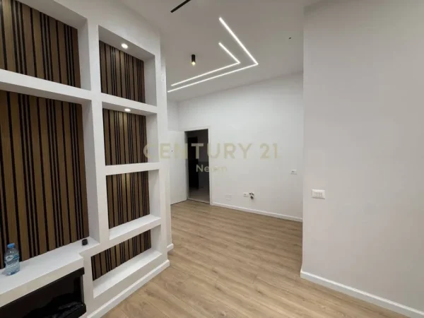 Tirane, shitet apartament 1+1 Kati 2, 60 m² 100.000 € (Astir)