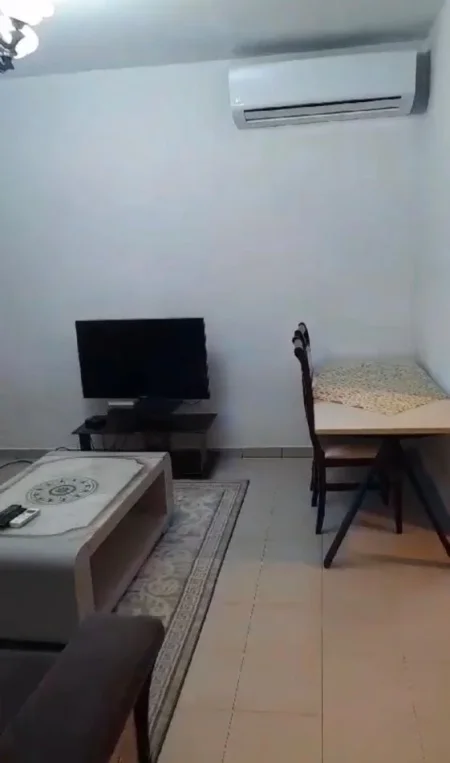 Tirane, jepet me qera shtepi 1 Katshe Kati 1, 120 m² 400 € 