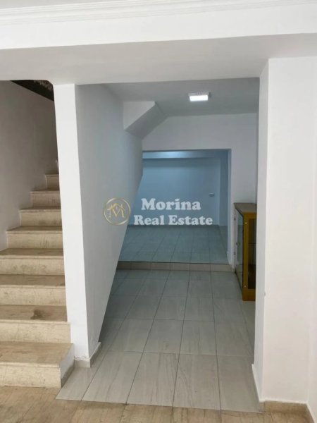 Tirane, jepet me qera ambjent biznesi Kati 0, 120 m² 1.400 € (Qender)