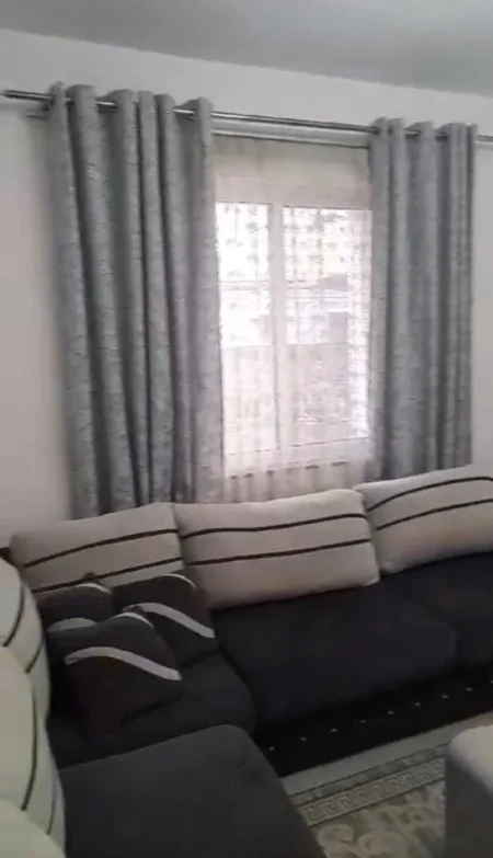 Tirane, jepet me qera shtepi 1 Katshe Kati 1, 120 m² 400 € 