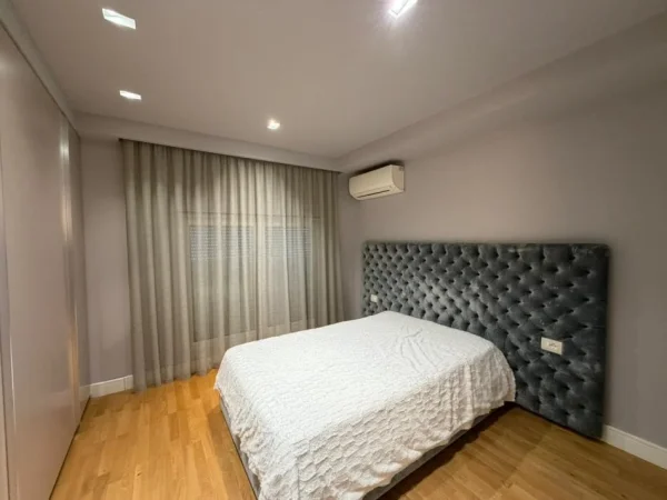 Tirane, shitet apartament duplex Dublex Kati 2, 116 m² 255.000 € (Kodra e Diellit.)