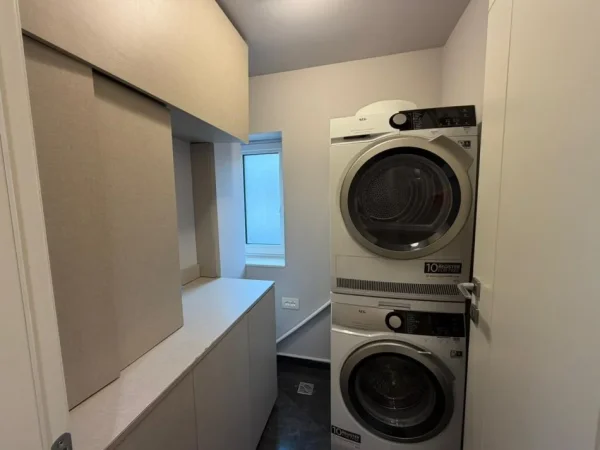 Tirane, shitet apartament duplex Dublex Kati 2, 116 m² 255.000 € (Kodra e Diellit.)