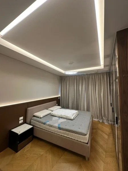 Tirane, shitet apartament 2+1 , 132 m² (LAKE VIEW REZIDENCE)