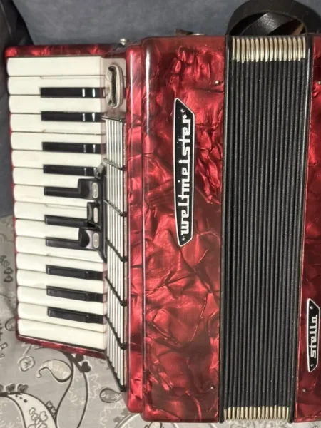 Tirane, shes Fizarmonike 170 €