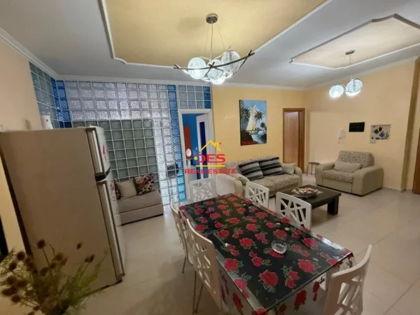 Radhime - Orikum, shitet apartament 2+1+Ballkon Kati 4, 85 m² 139.000 € (Orikum)