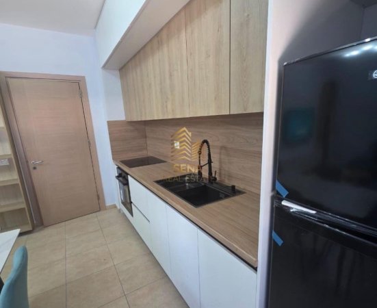 Tirane, jepet me qera apartament 1+1+Ballkon Kati 2, 68 m² 500 € (5 Maji, Pallatet Concord)