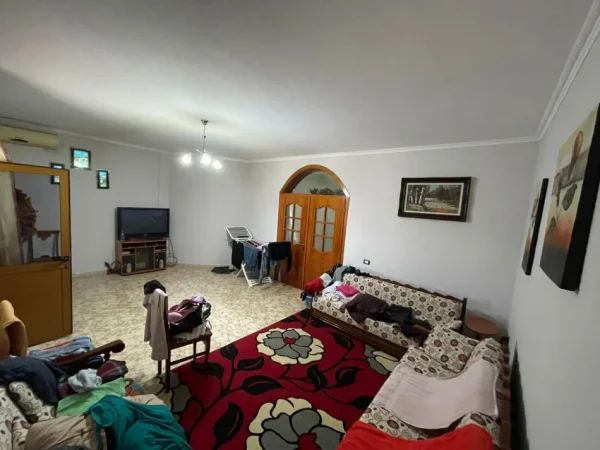 Qera, Ambient Biznesi (Kat Vile) 3+1, 5 Maji – 800 € | 207 m²