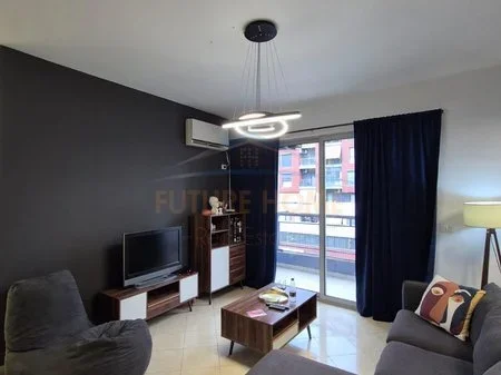 Durres, shitet apartament 2+1 Kati 2, 91 m² 500 EURO (RROTONDO ASTIRIT PALLATI WELL)