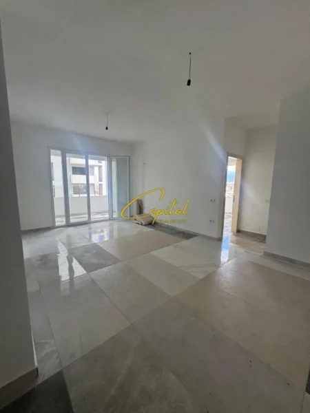 Tirane, shitet apartament 2+1 Kati 4, 115 m² 149.000 € (CASA ITALIA)