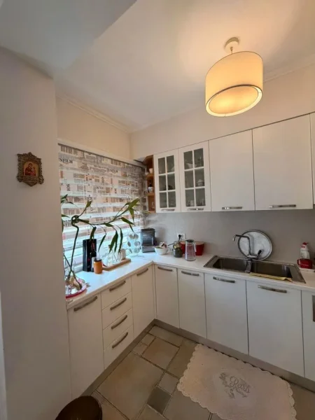 Tirane, shitet apartament Kati 2, 74 m² 150.000 €