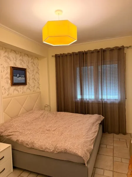 Tirane, shitet apartament Kati 2, 74 m² 150.000 €