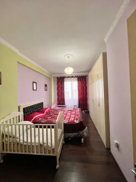 Tirane, jepet me qera apartament 2+1 Kati 8, 108 m² 600 € (Astir,Vila L)