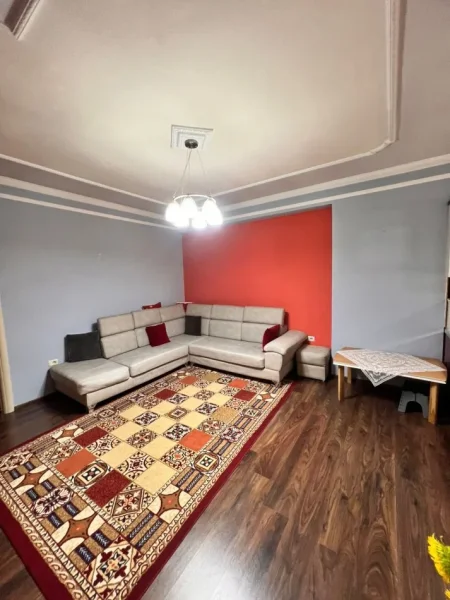 Tirane, jepet me qera apartament 2+1 Kati 8, 108 m² 600 € (Astir,Vila L)