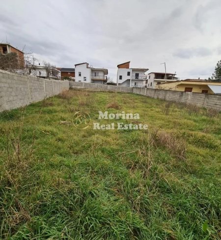 Tirane, shitet toke , 750 m² 150.000 € (Domje)