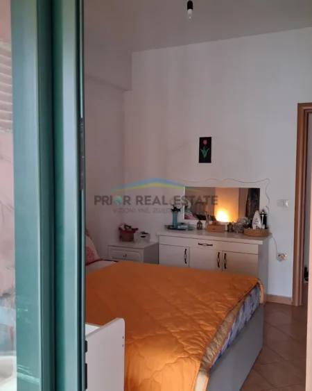 Tirane, shitet apartament 2+1 Kati 5, 85 m² 180.000 € (Rruga Irfan Tomini)